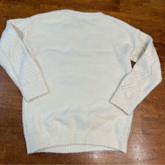 Sweethoney white cream ivory slightly fuzzy sweater size 8 - Picture 3 of 3